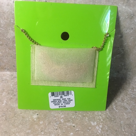 🎉HP🎉 NWT🏷 Celebrate Shop Bow Pendant Necklace - Picture 7 of 8